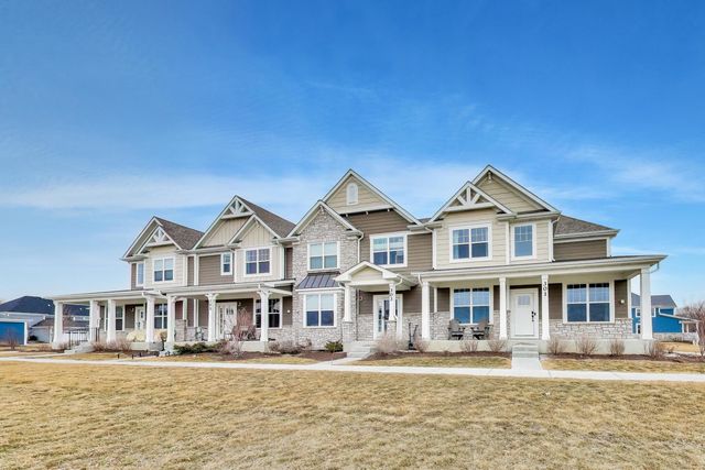 301 Didier Court D, Buffalo Grove, IL 60089