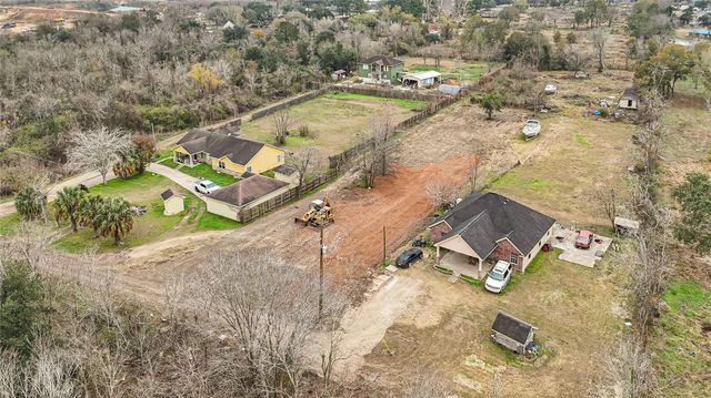 19322 S Post Oak Boulevard, Fresno, TX 77545