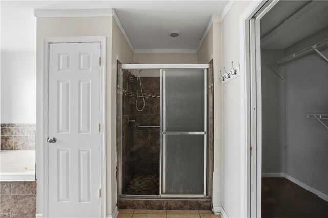 7454 Diven ST, Norfolk, VA 23505