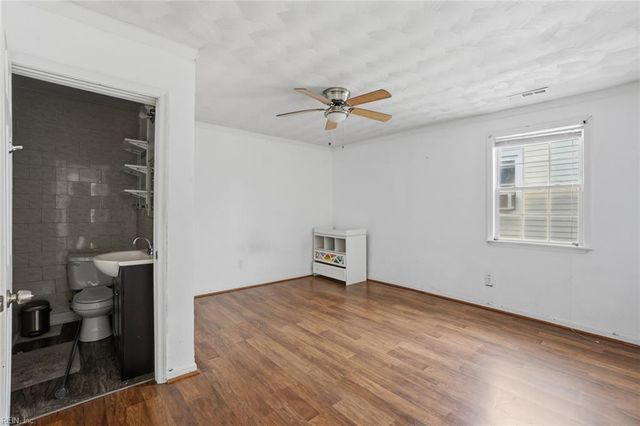 7454 Diven ST, Norfolk, VA 23505