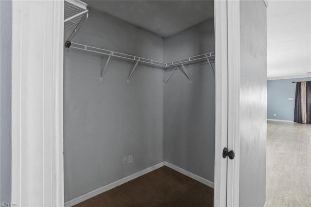 7454 Diven ST, Norfolk, VA 23505