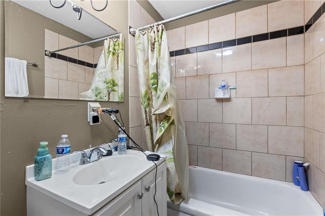 5010 Harmony Drive, Kansas City, KS 66106