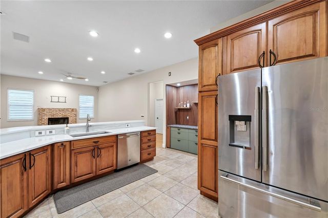 4132 BELL TOWER COURT, Belle Isle, FL 32812
