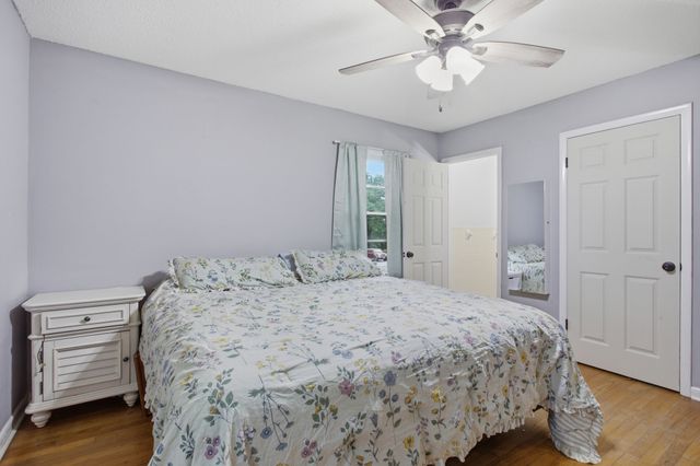 2040 Glencoe Rd, Culleoka, TN 38451