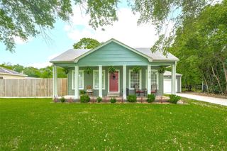 810 Stubbs Street, La Marque, TX 77568
