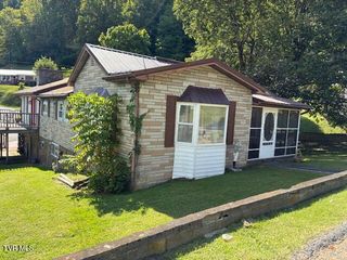 139 Northeast 7th St, Norton, VA 24273