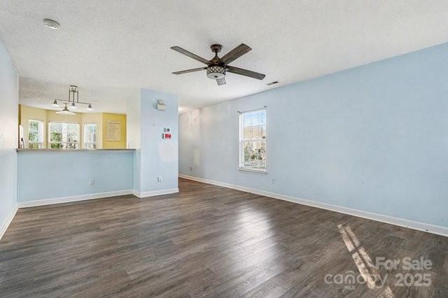 704 Pawley Drive, Charlotte, NC 28214