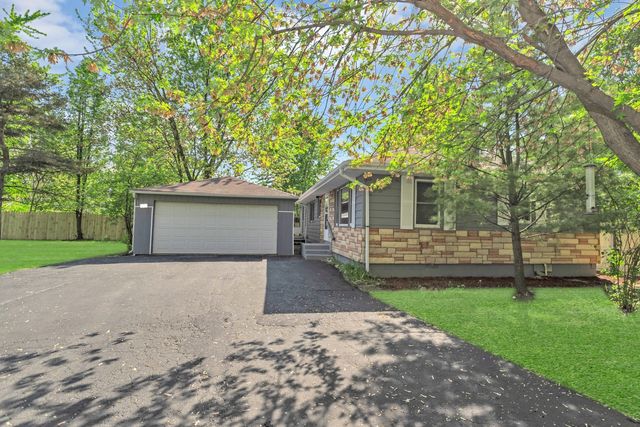 117 Arthur Avenue, South Elgin, IL 60177