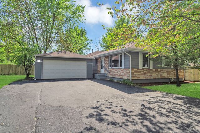 117 Arthur Avenue, South Elgin, IL 60177