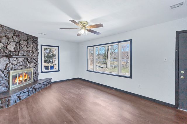 117 Arthur Avenue, South Elgin, IL 60177