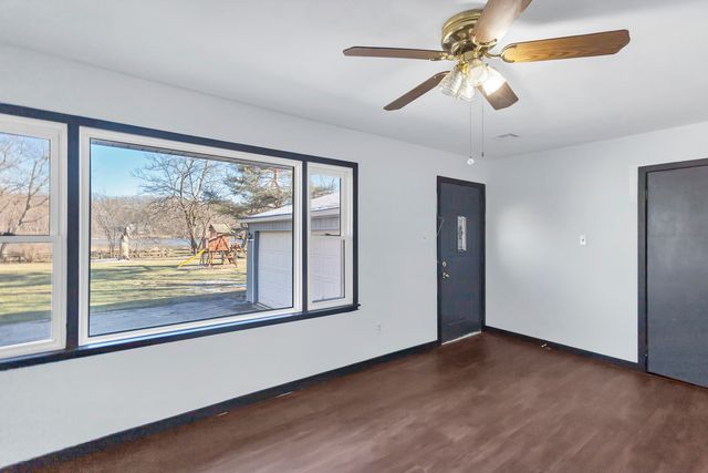 117 Arthur Avenue, South Elgin, IL 60177