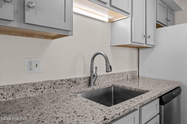 1208 Caracara Drive, New Bern, NC 28560