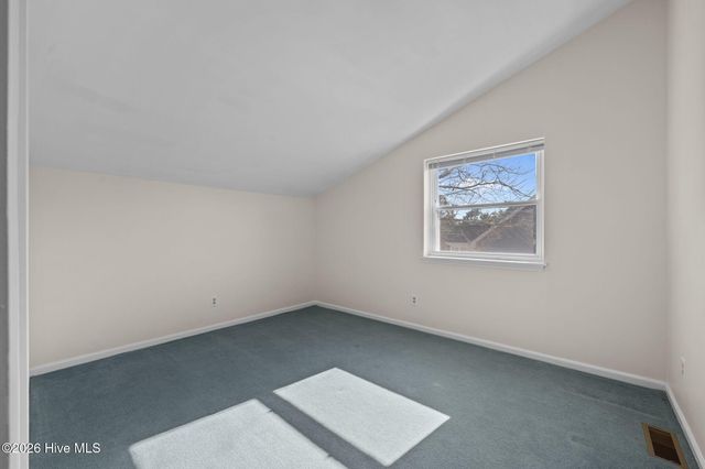 1208 Caracara Drive, New Bern, NC 28560