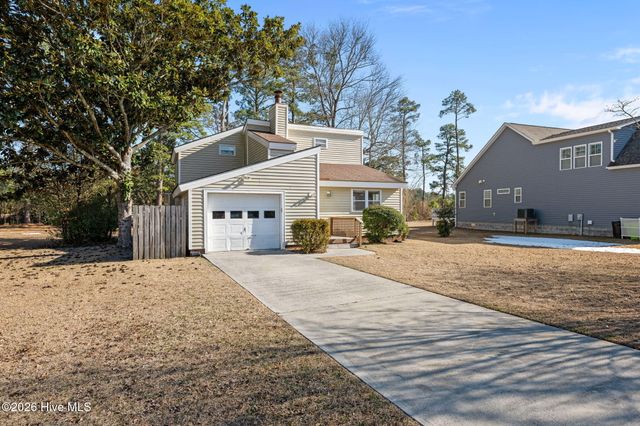 1208 Caracara Drive, New Bern, NC 28560