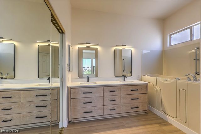 2000 High Mesa Drive, Henderson, NV 89012