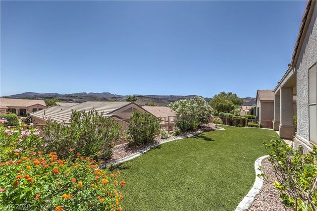 2000 High Mesa Drive, Henderson, NV 89012