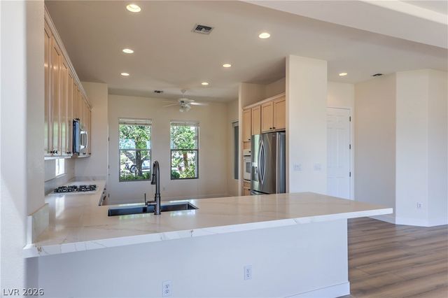 2000 High Mesa Drive, Henderson, NV 89012