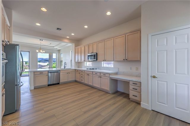 2000 High Mesa Drive, Henderson, NV 89012