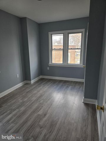 933 KEYSTONE ROAD, Chester, PA 19013