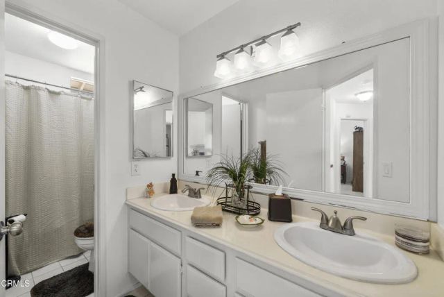 1522 Carnation Avenue, Ventura, CA 93004