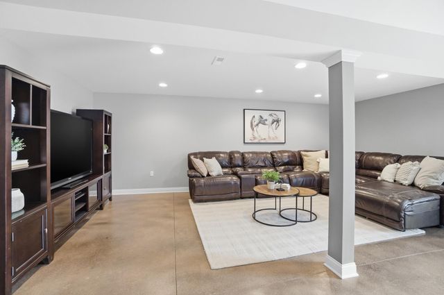 1517 Crosswinds Drive, Independence, KY 41051