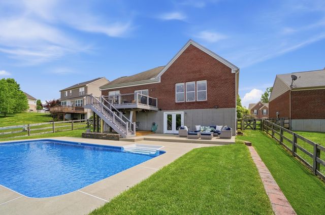 1517 Crosswinds Drive, Independence, KY 41051