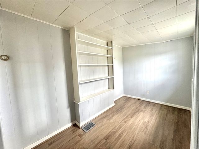 3282 Hann Hill Rd, Hermitage, PA 16148