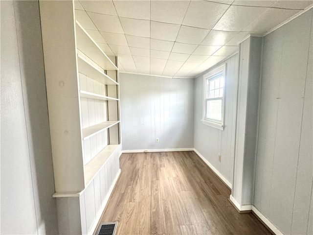 3282 Hann Hill Rd, Hermitage, PA 16148