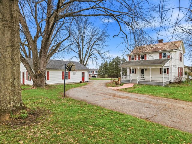 3282 Hann Hill Rd, Hermitage, PA 16148