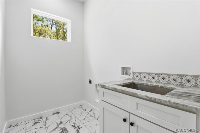 2408 Clearwood Street, Inverness, FL 34452