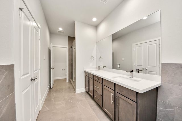 2319 Silva Park Lane, Houston, TX 77091