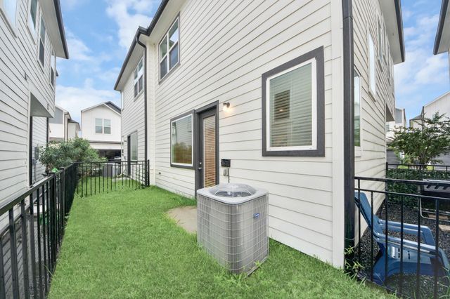 2319 Silva Park Lane, Houston, TX 77091