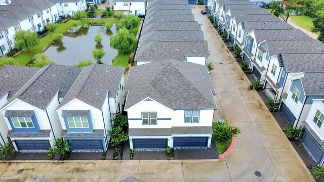 2319 Silva Park Lane, Houston, TX 77091