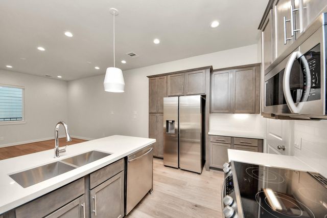 2319 Silva Park Lane, Houston, TX 77091