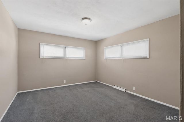 14 Kenwood Drive, Hazelwood, MO 63042