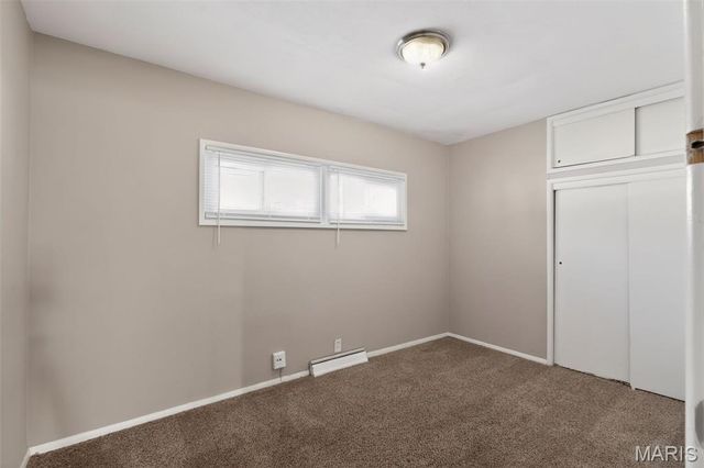 14 Kenwood Drive, Hazelwood, MO 63042