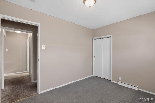 14 Kenwood Drive, Hazelwood, MO 63042