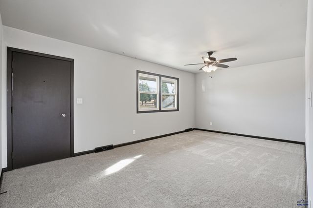 2315 SHERIDAN LAKE RD, Rapid City, SD 57703