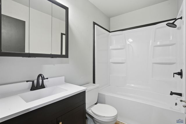 2315 SHERIDAN LAKE RD, Rapid City, SD 57703