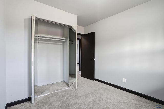 2315 SHERIDAN LAKE RD, Rapid City, SD 57703