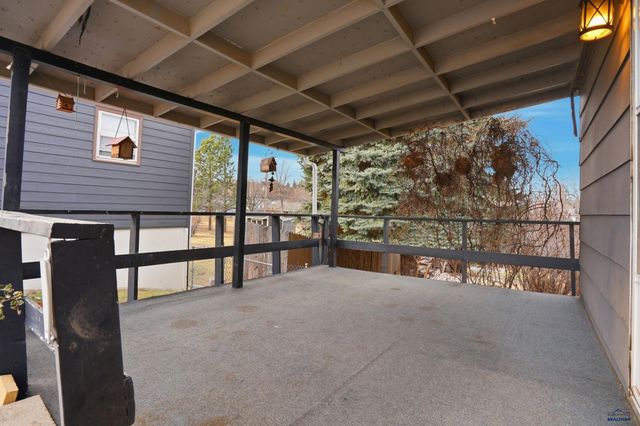 2315 SHERIDAN LAKE RD, Rapid City, SD 57703