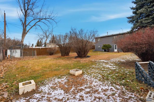 2315 SHERIDAN LAKE RD, Rapid City, SD 57703