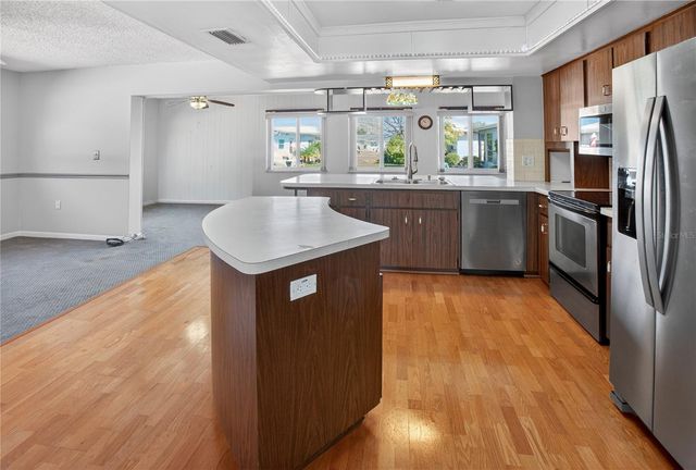 5409 MAGNOLIA TRAIL N 5409, Pinellas Park, FL 33782