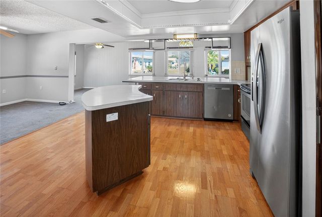 5409 MAGNOLIA TRAIL N 5409, Pinellas Park, FL 33782