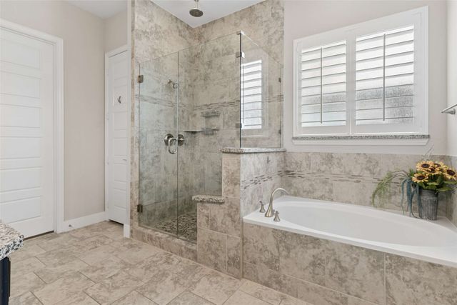 2604 Walnut Creek Lane, The Colony, TX 75056