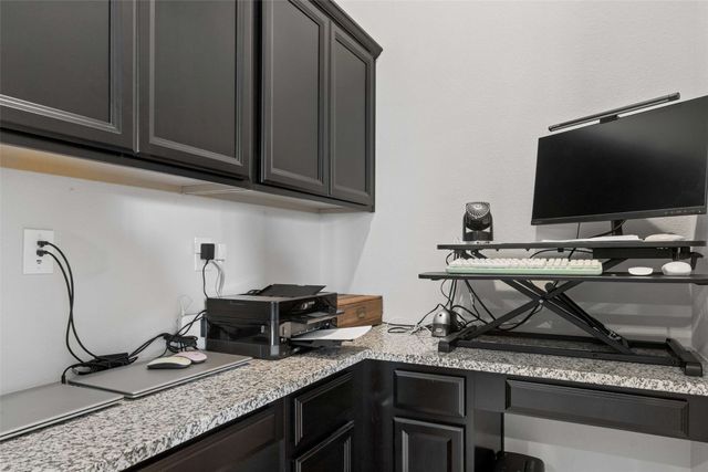 2604 Walnut Creek Lane, The Colony, TX 75056