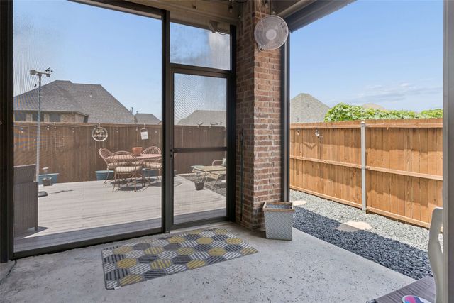 2604 Walnut Creek Lane, The Colony, TX 75056