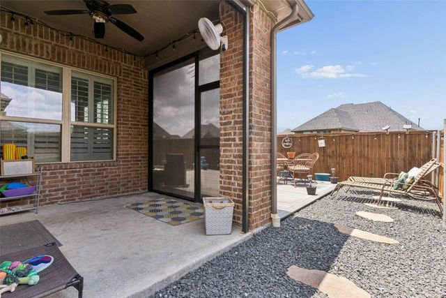 2604 Walnut Creek Lane, The Colony, TX 75056