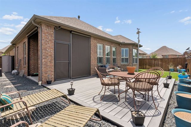 2604 Walnut Creek Lane, The Colony, TX 75056