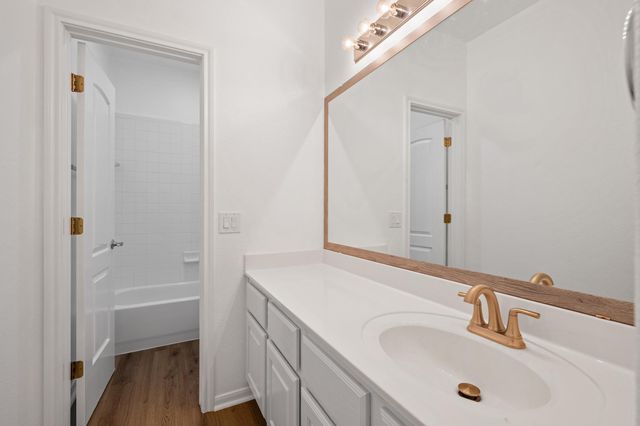 545 Manchester LN, Austin, TX 78737